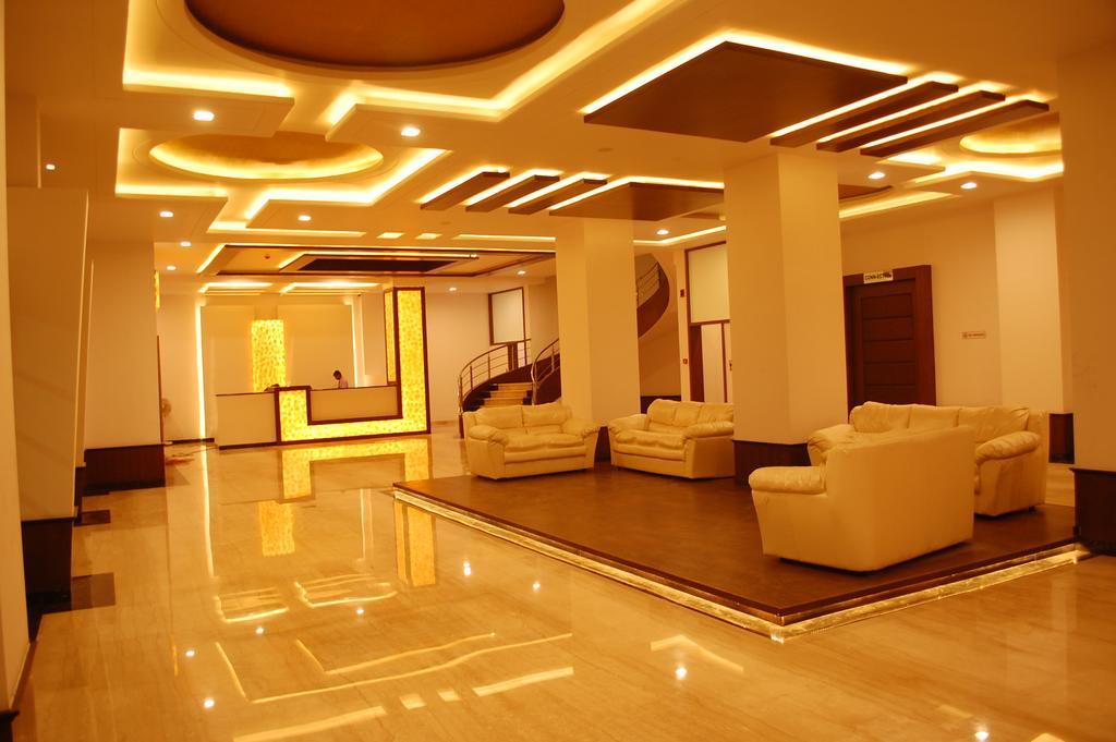 Pluz Resort Silvassa Extérieur photo